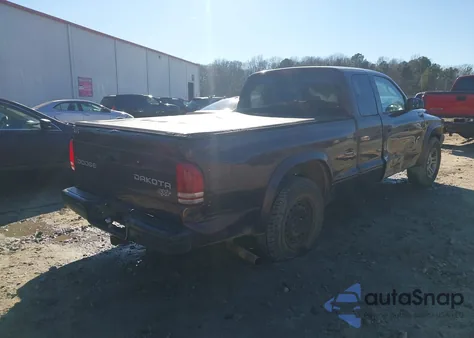 2004 Dodge Dakota z USA, uszkodzony, nr VIN 1D7GL12K54S748043